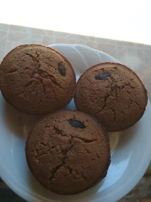 Karobporos-muffin